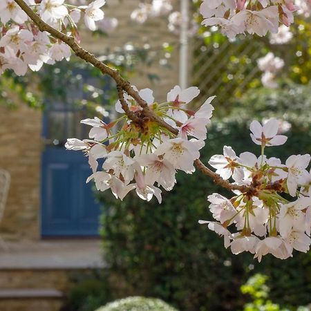 The Potting Shed, 5* Luxury Escape Cirencester Exterior photo