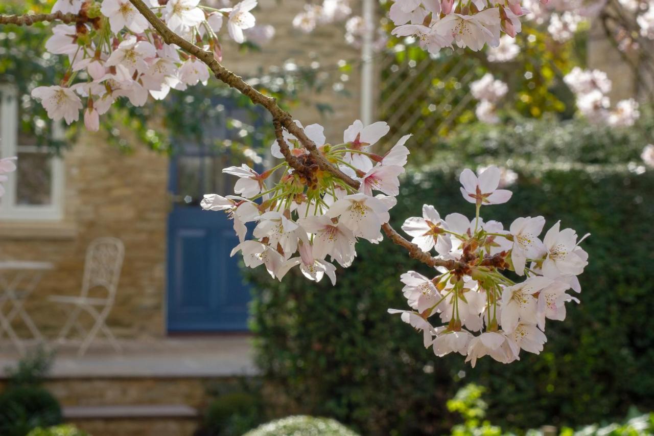 The Potting Shed, 5* Luxury Escape Cirencester Exterior photo