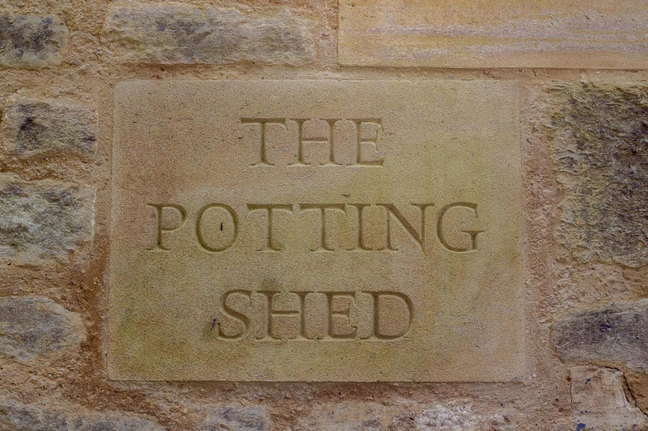 The Potting Shed, 5* Luxury Escape Cirencester Exterior photo
